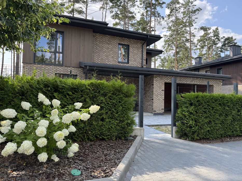 Відмінний будинок в котеджному містечку в Лісовій Бучі