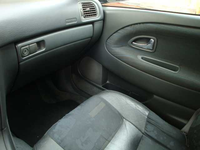 Продам VOLVO V40 2000р
