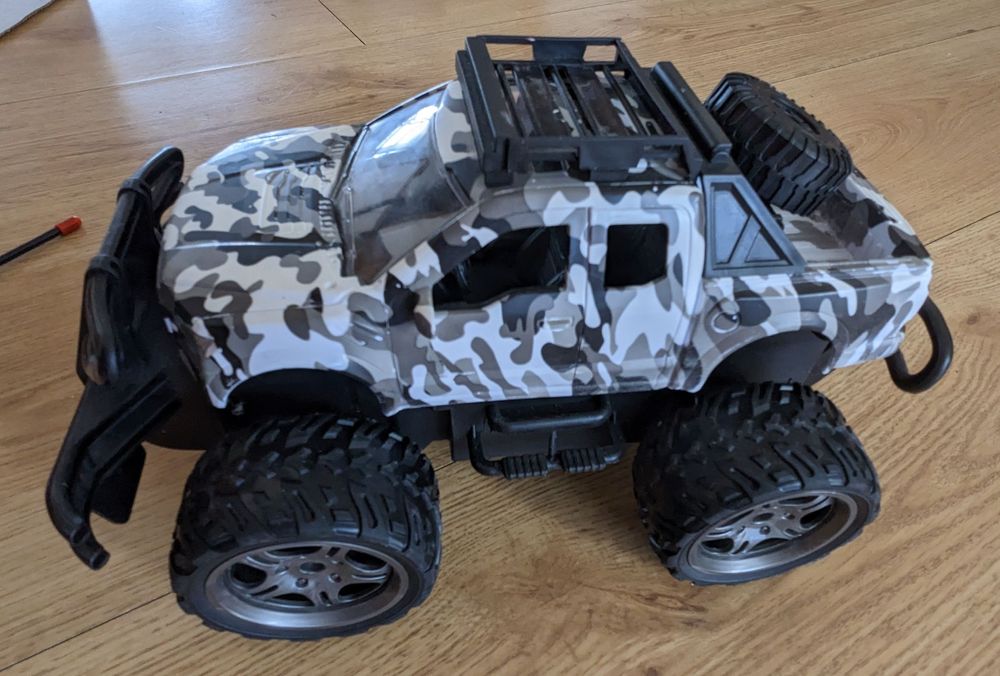 Джип на радіокеруванні SL16-B