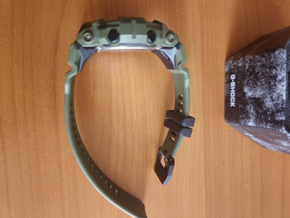 Zegarek G shock casio zielny w stanie idealnym