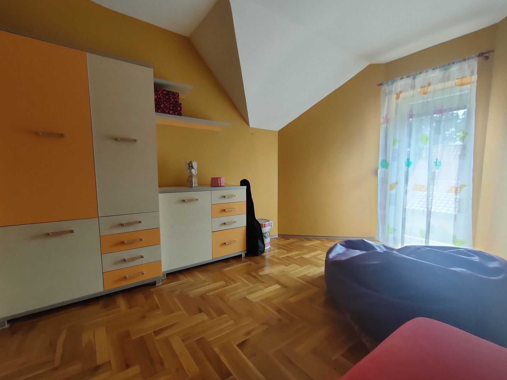 Nowoczesny dom z ogrodem, fotowoltaiką, pompą ciepła Turawa -Marszałki