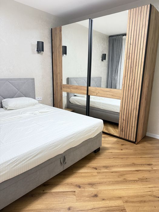 Здам подобово нова центр біля Поштового