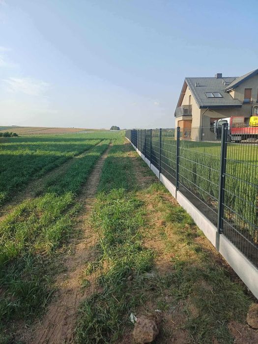 Ogrodzenie Panelowe 3D Montaż, Bramy , Furtki