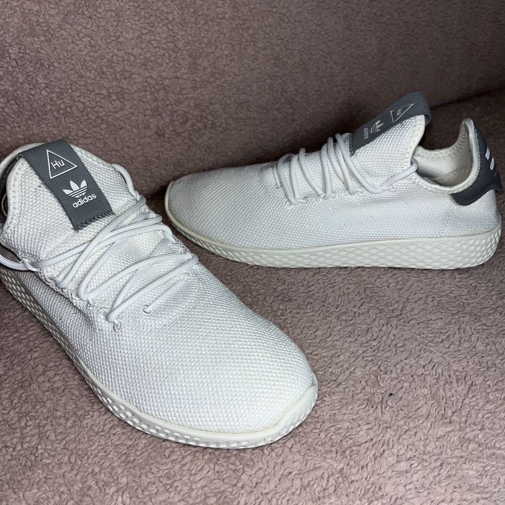 Кросівки чоловічі adidas 27,5 см