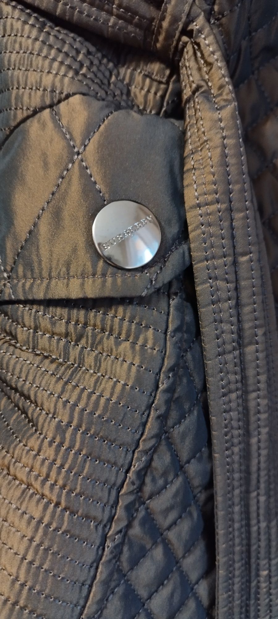 Krótki pikowany płaszcz/kurtka Burberry