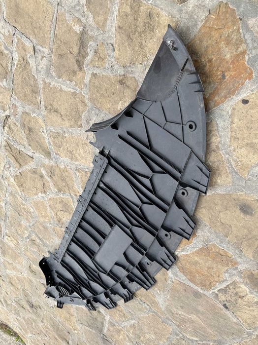 Захист нижній  переднього бампера Tesla Model 3 Highland защита днища