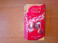 Lindt Lindor Milk praliny mleczna czekolada mleczne 200g do 31.07.2025