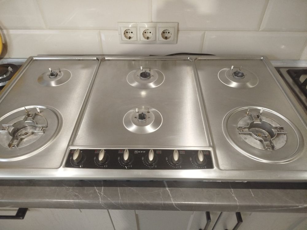 Газова варильна поверхня Neff T29S96N0 90 см, 6 камфорток