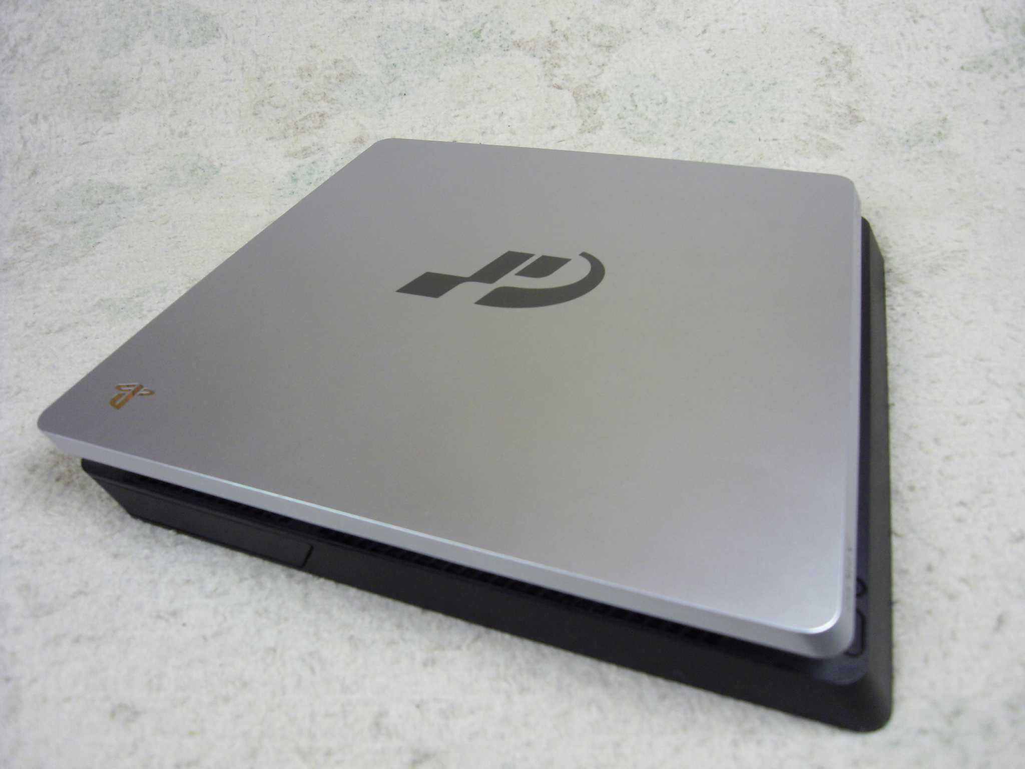 PS4 Slim 1TB Gran Turismo Limited Edition Idealna Soft 11.00