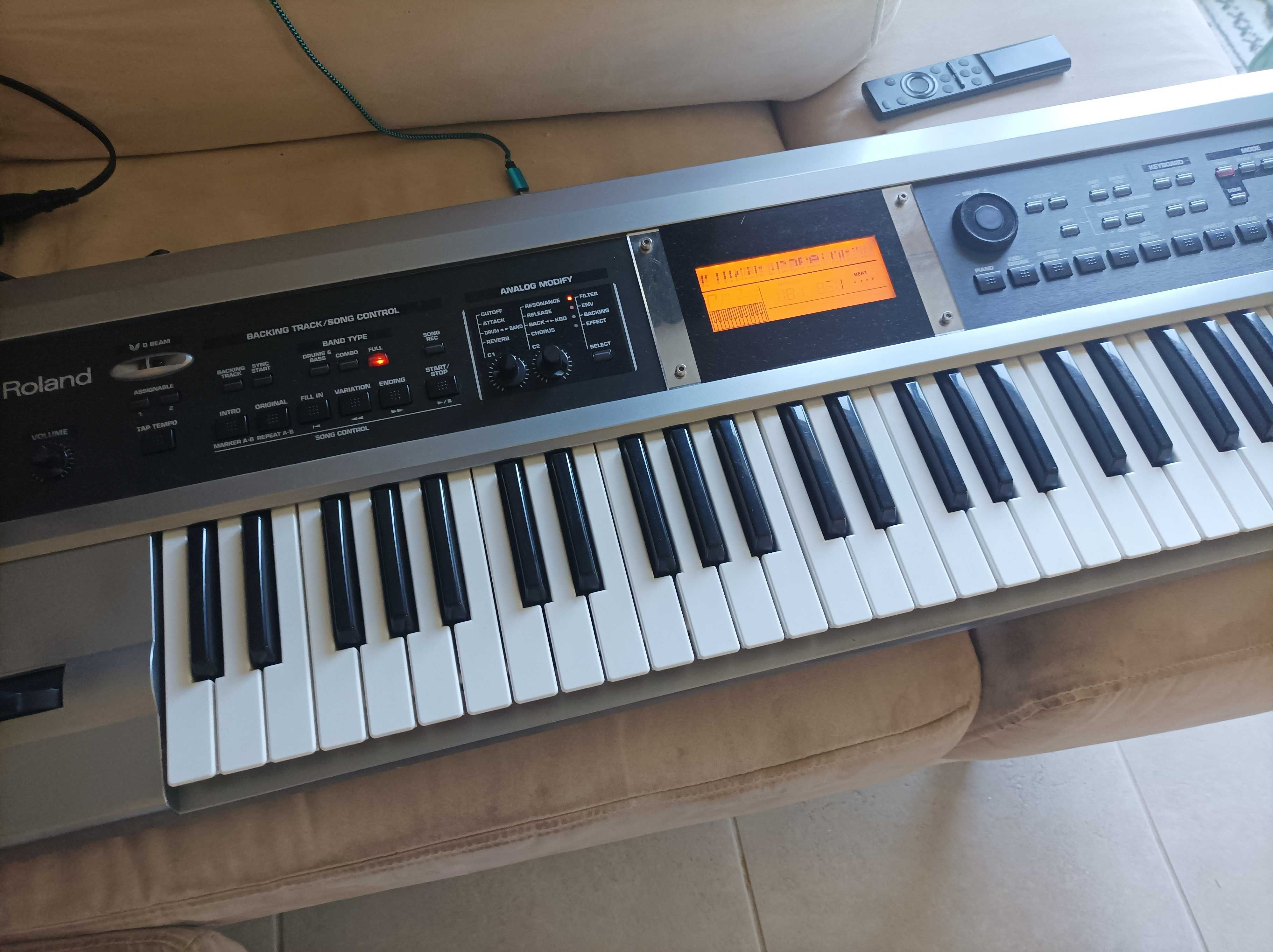Syntezator Roland GW 7