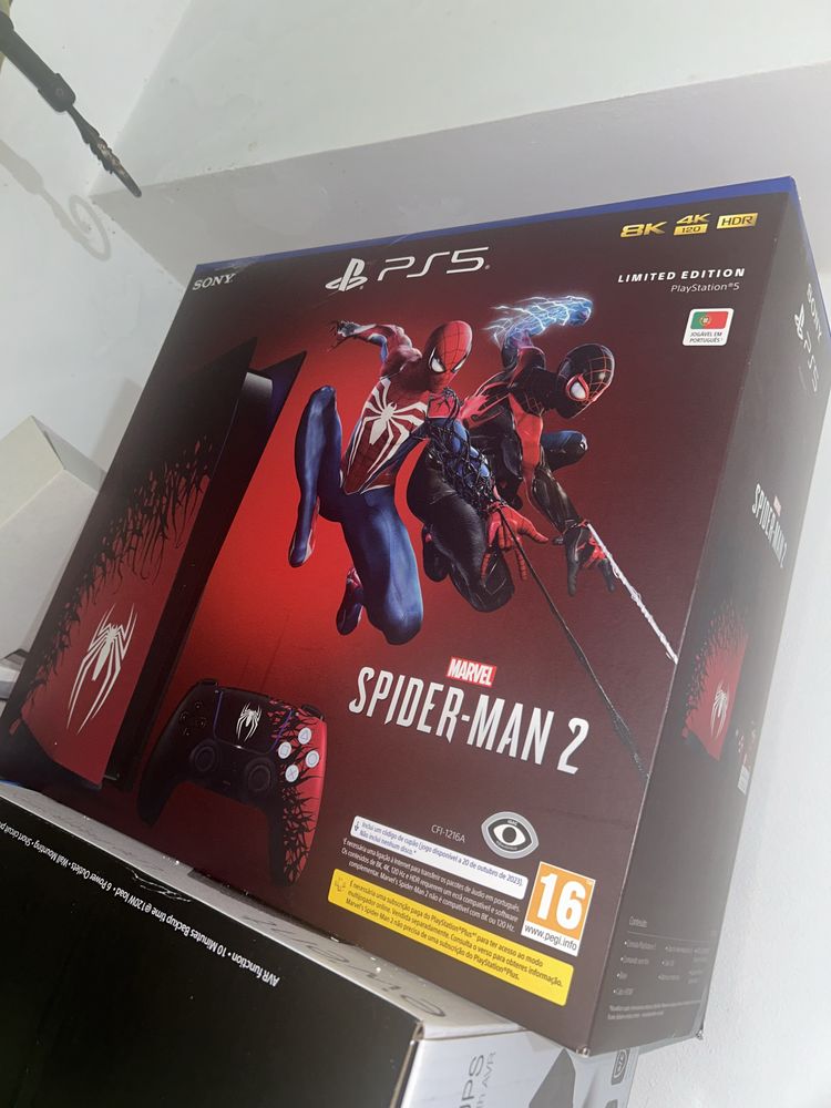 Vendo PS5 (playsation 5) edição standard do spider-man 2 com 825 GB