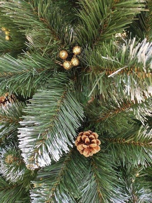 ТОП‼️Штучна ялинка "Кармен" з золотими/срібними ягідками.