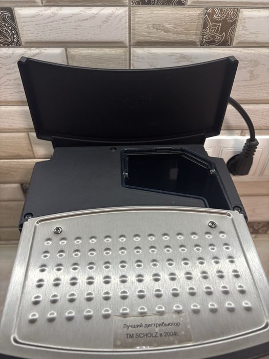 Рожковая кофемашина KRUPS FNC352