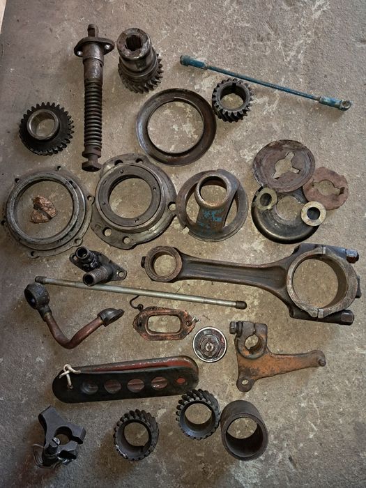 Запчастини до трактора т 40