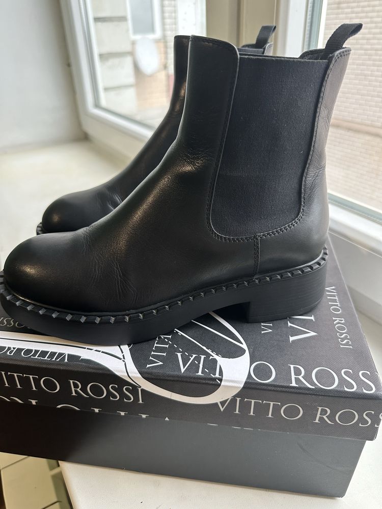 Челсі Vitto Rossi