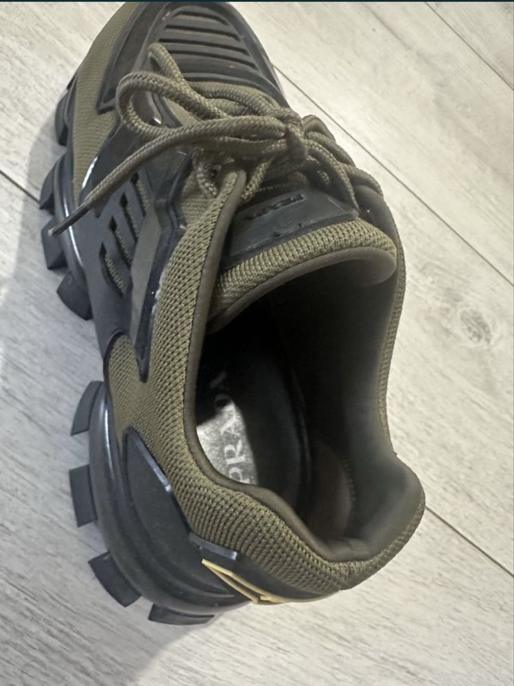 кросовки prada cloud boost opium drip