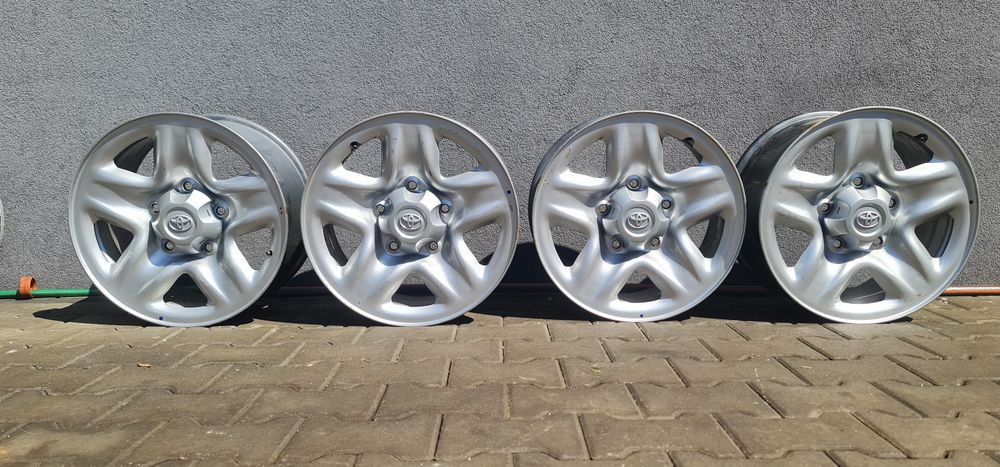 "17 5x120 Land Cruiser