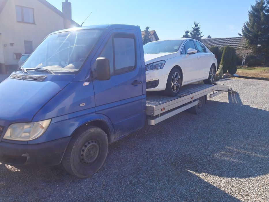 Pomoc drogowa autolaweta 24/7