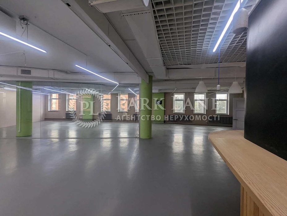 БЕЗ%. Опенспейс офіс в БЦ. метро Печерська Лесі Українки