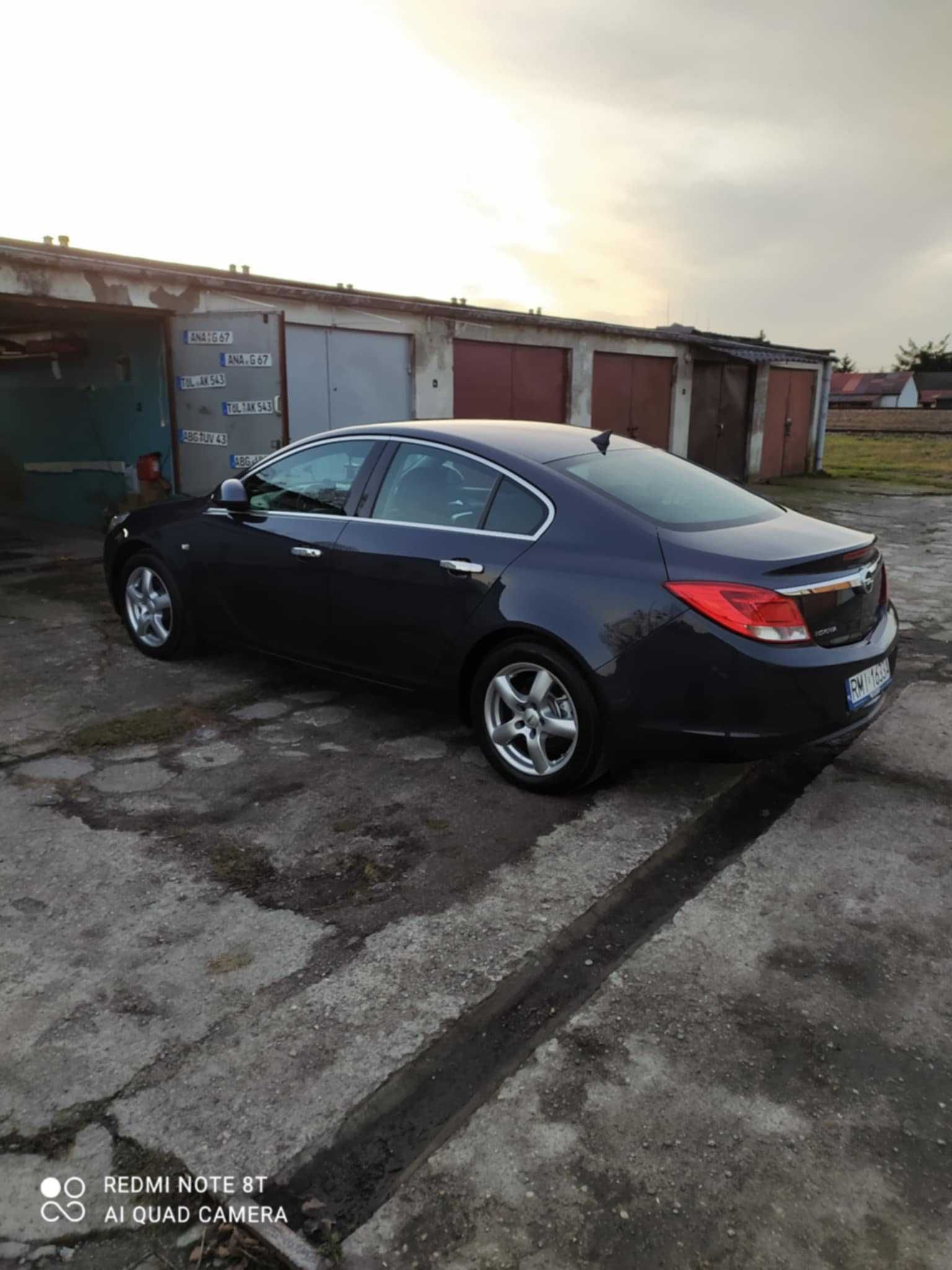 OPEL INSIGNIA 1.8 benz. 2010r.