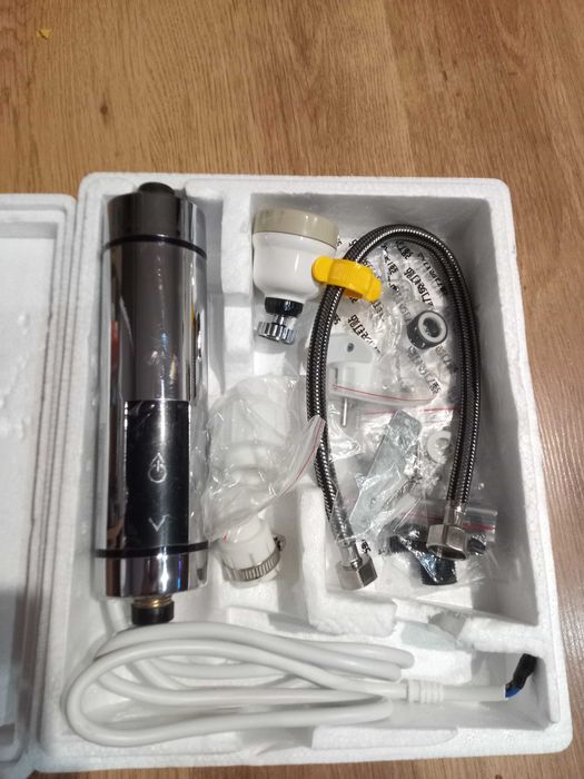 Podgrzewacz wody przepływowy 3500w