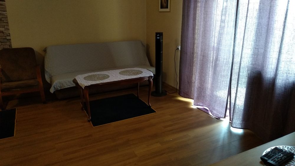 Całe Mieszkanie Wynajem Noclegi Pokoje Kwatery Osiedle Hutnicze