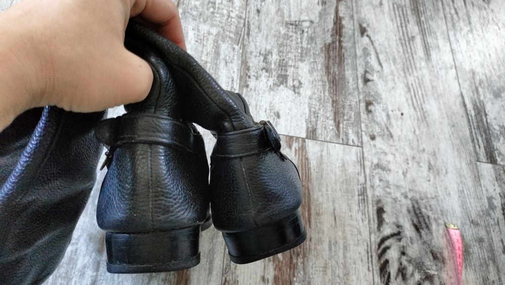 Шкіряні чоботи зимові 37р , сапоги високі