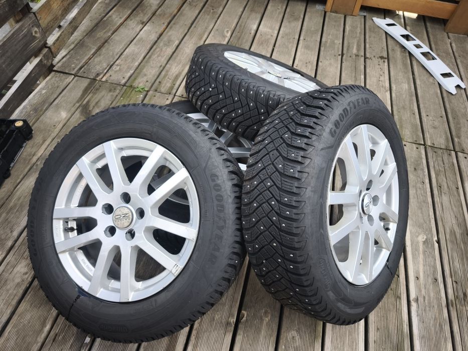 Диски 5*105 r16 резина goodyear ultragrip ice arctic 2