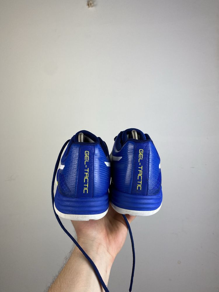 Кроссовки волейбольные Asics Gel Tactic 2