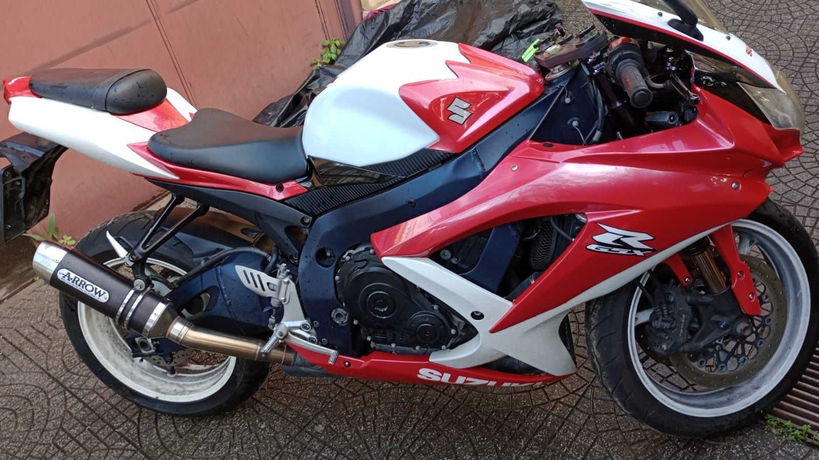 Suzuki GSX-R 600 transport Raty k10