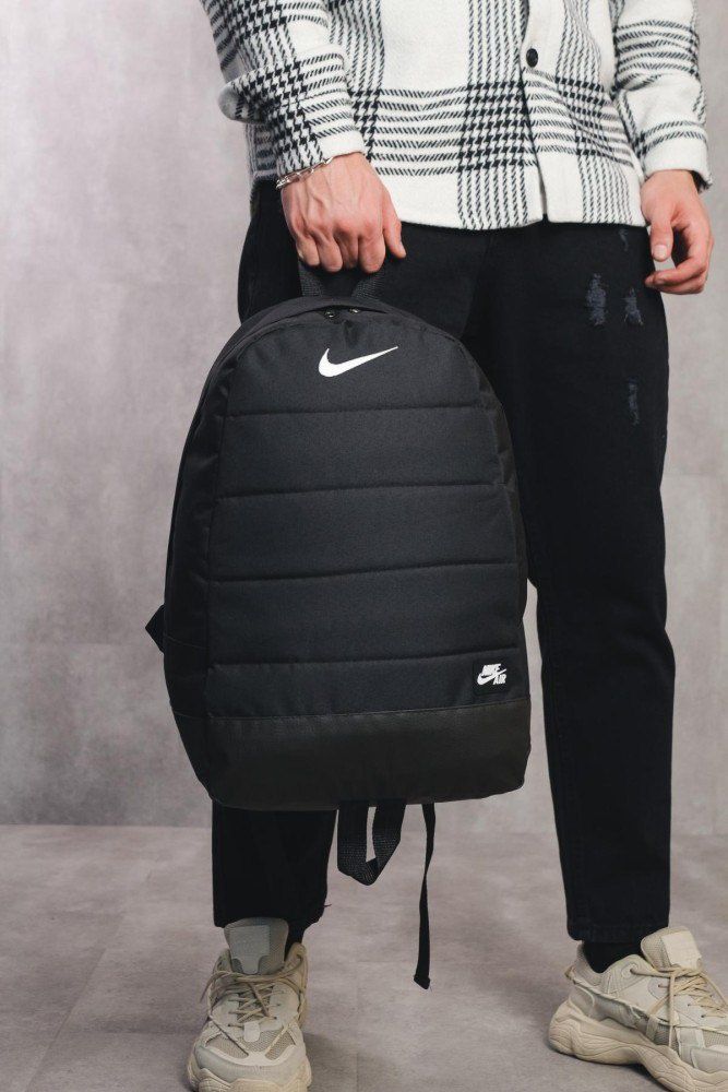 Рюкзак унісекс - на кожен день від бренду Nike, чорний