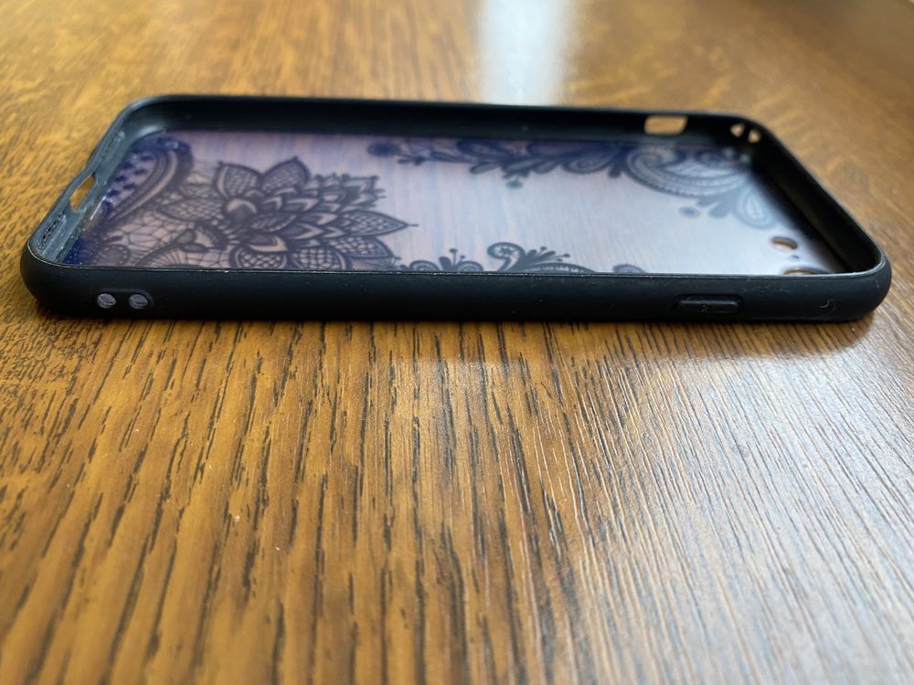 Бампер-чехол для Iphone 6,7,8 прозрачный с узором из черных цветов
