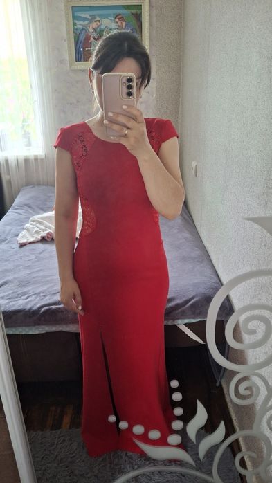 Сукня рибка святкова,вечірня,червоного кольору,