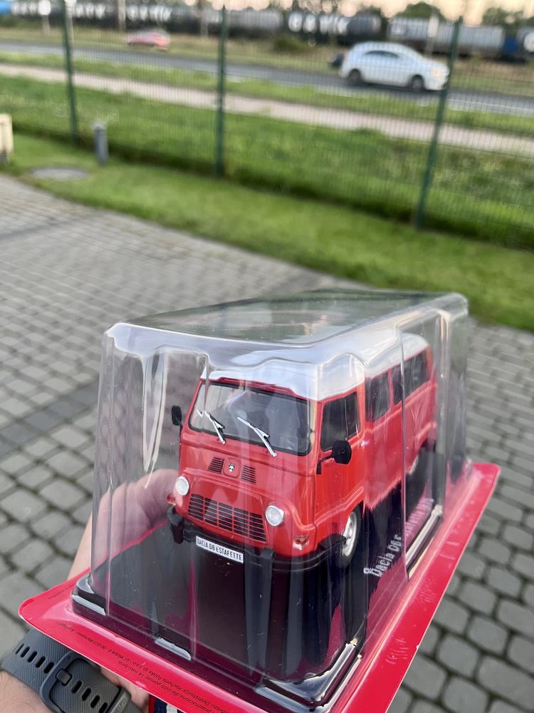 Hachette 1:24 Dacia D6 Estafette 1975