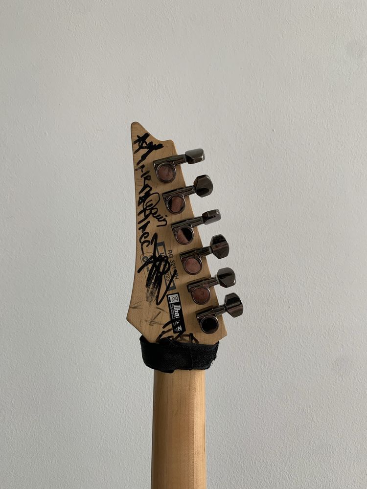 Ibanez rg 321 mh
