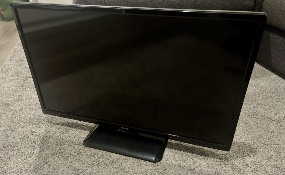 Tv / monitor 29”