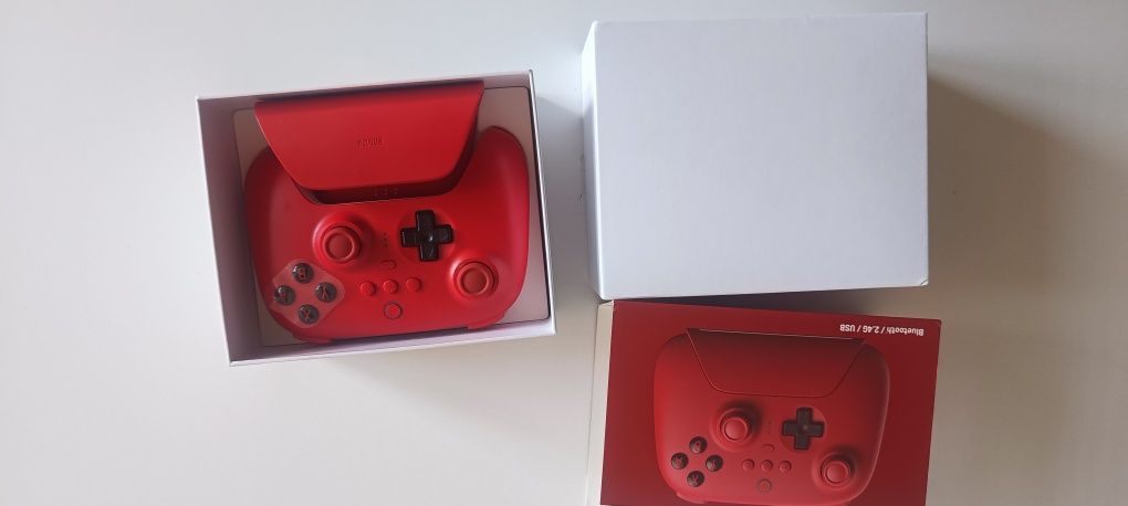 Kontroler 8bitdo Red