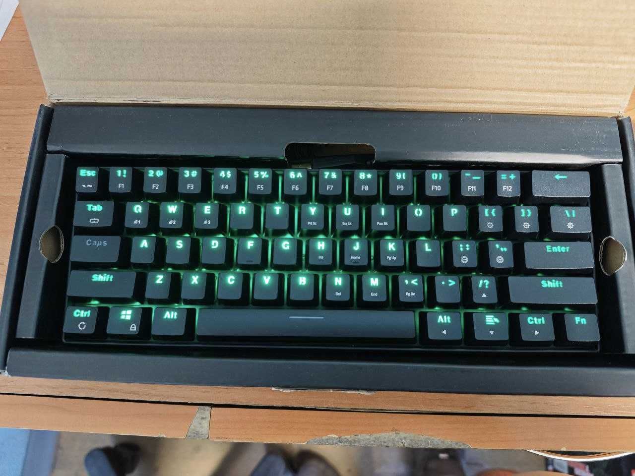 Механічна клавіатура з підсвіткою cherry mx
