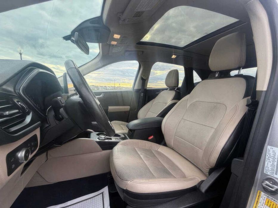 Ford Escape      2020