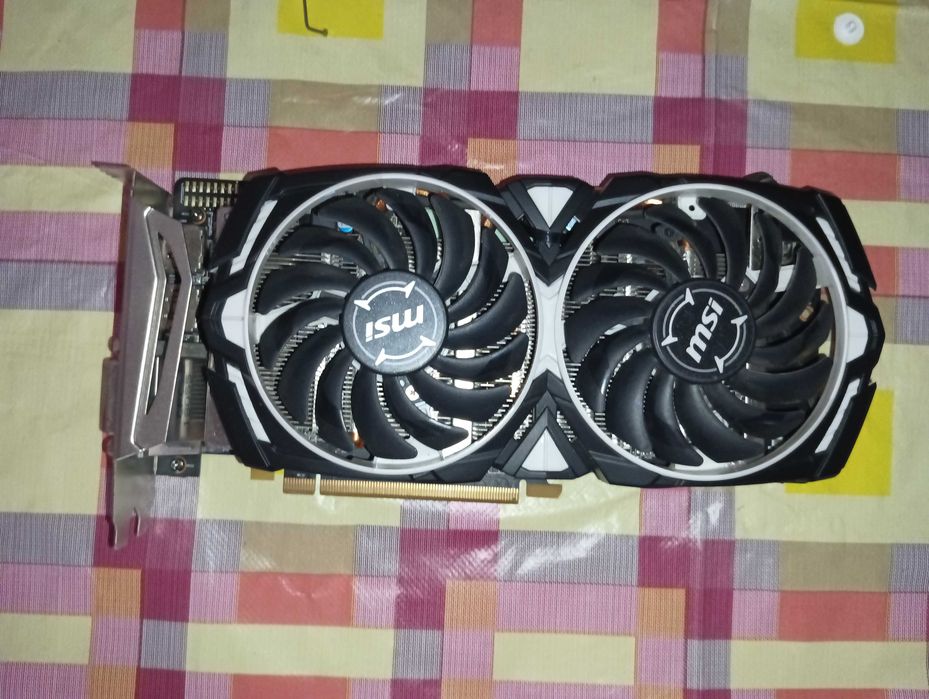 RX 570 8 GB Armor ігрова відеокарта аналог 1060 6 GB робоча обслужена