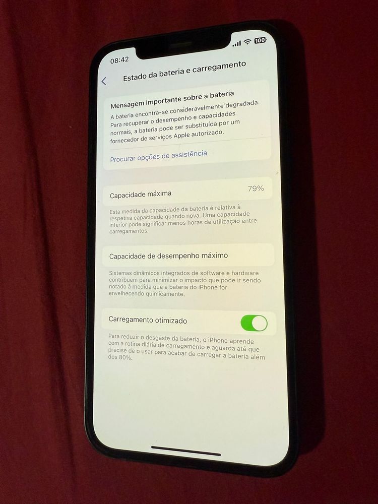 Iphone 12 - 64GB - Usado.