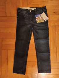 Spodnie jeansowe chłopięce 110 NOWE