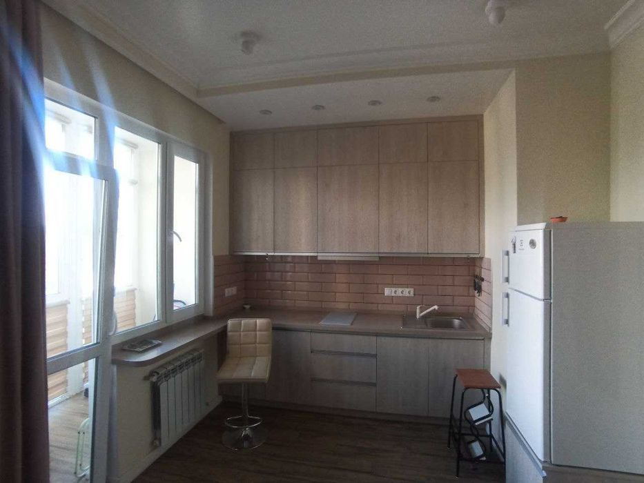 Оренда 1-К квартири біля метро