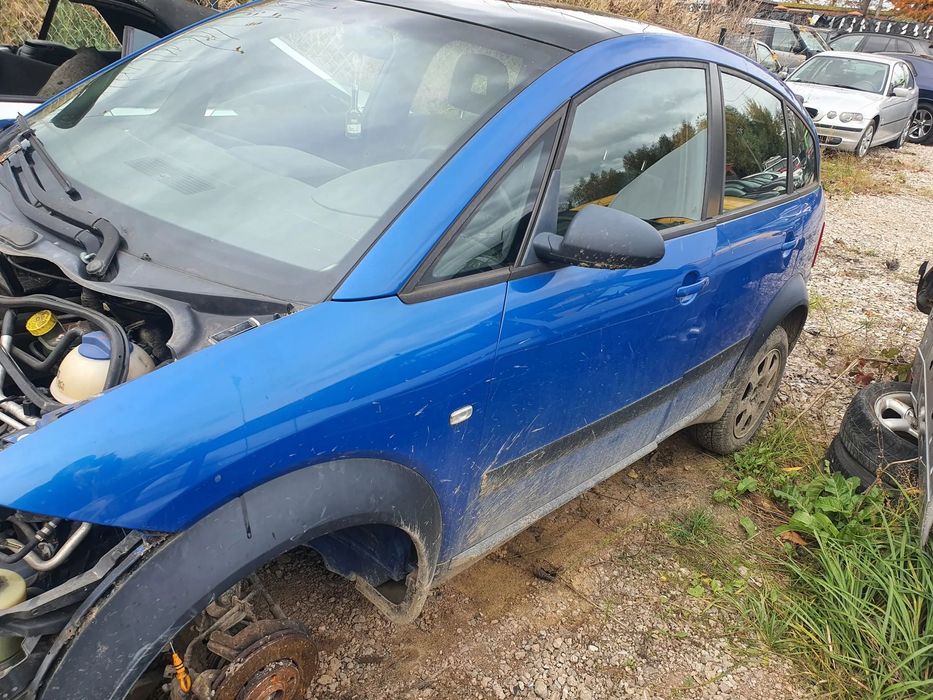 audi a2 fotel kanapa deska kokpit podsufitka boczek podłokietnik licznik panel szyb