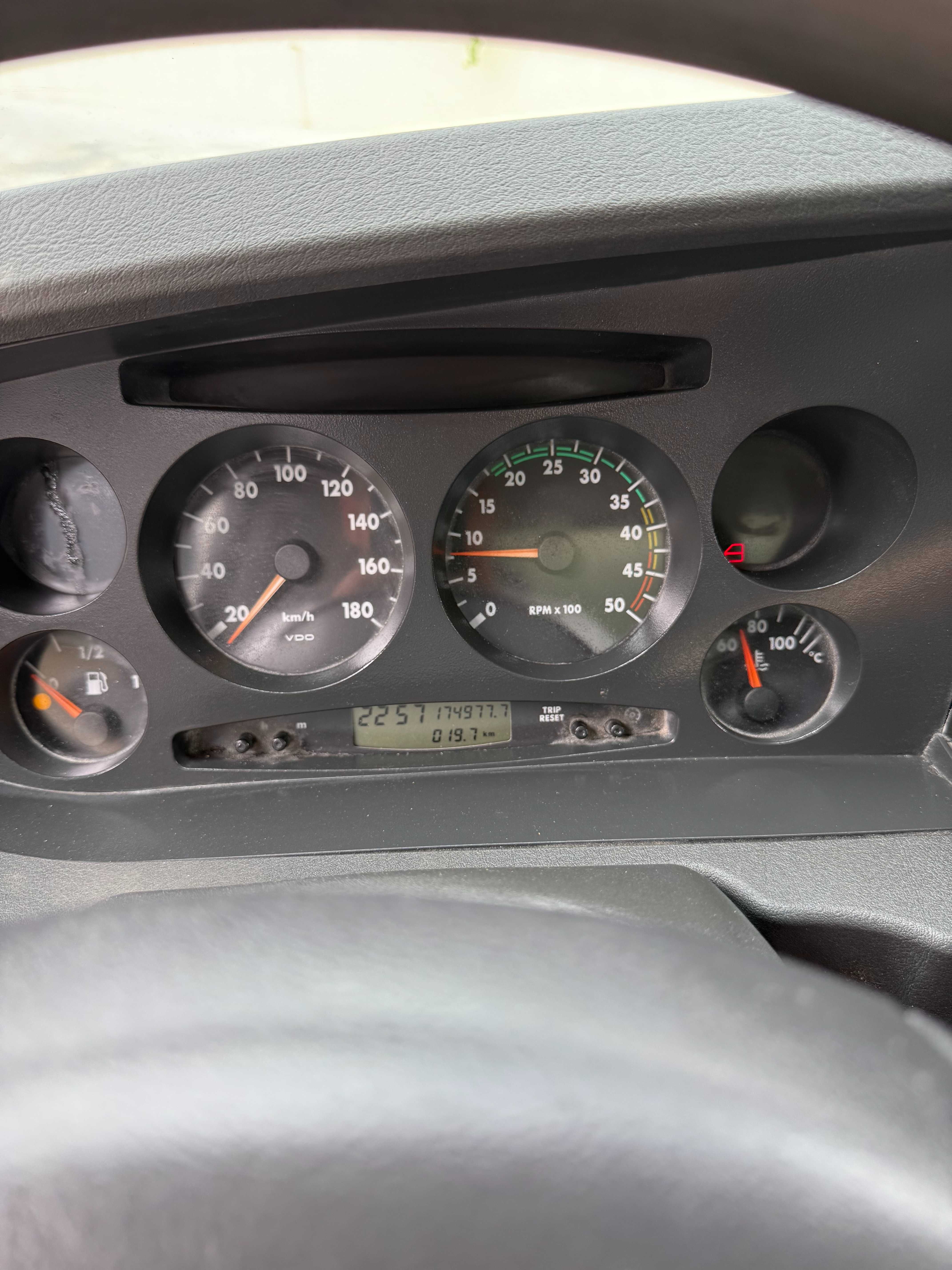 Iveco Daily 35c com báscula