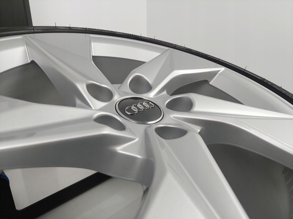 NOWE Oryginalne Koła Felgi Audi 17" A3 A4 A6 A8 Q2 Q3 TT