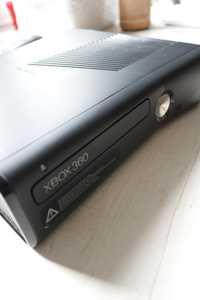 Xbox 360 (uszkodzony)