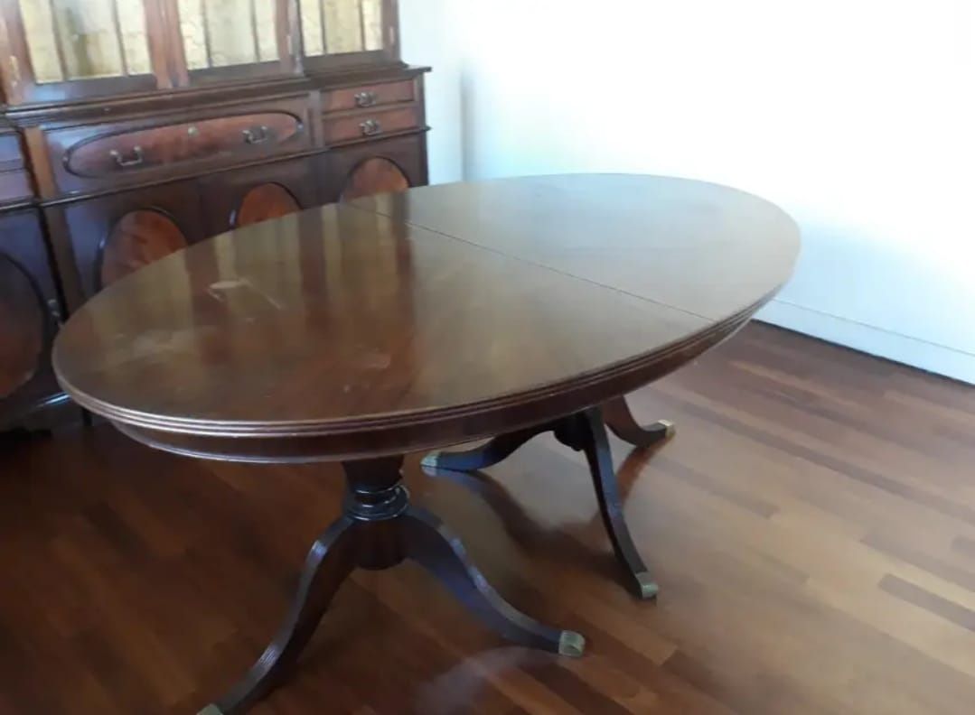 Móvel sala de jantar com mesa e 6 cadeiras
