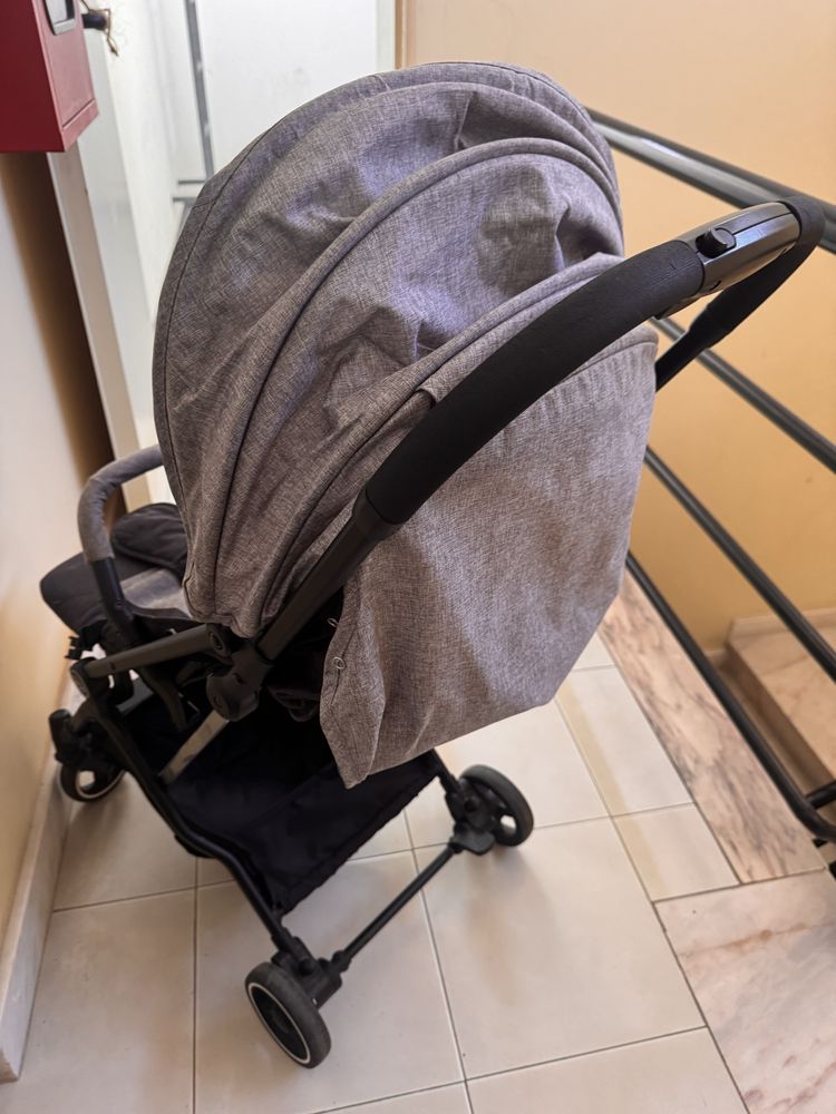 Vendo carrinho de bebe