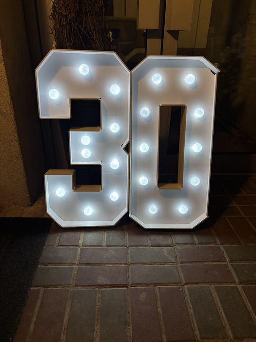 Dekoracja liczba 30